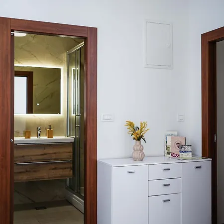 Royal Salona Apartment Klis