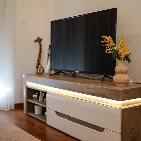 Royal Salona Apartment *